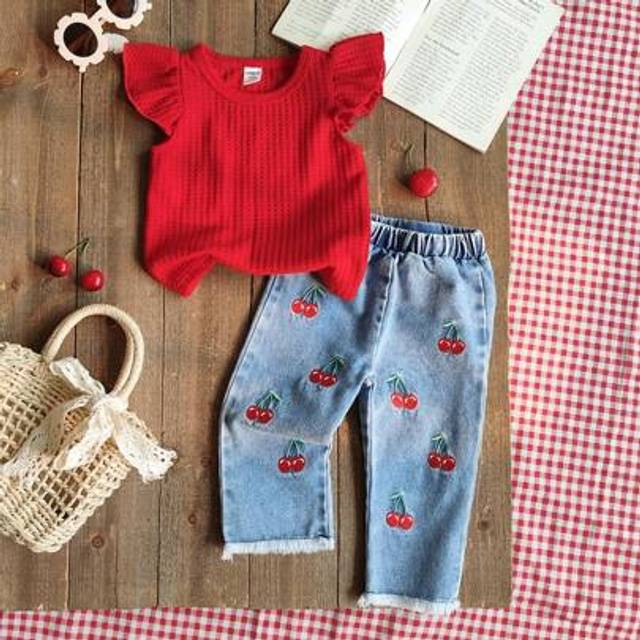 SHEIN 2pcs/Set Baby Girls Outfit, Includes Red Round Neck Cap Sleeve Top And Cherry Embroidered Denim Pants, Sweet Style, Versatile For Everyday Wear, Outdo