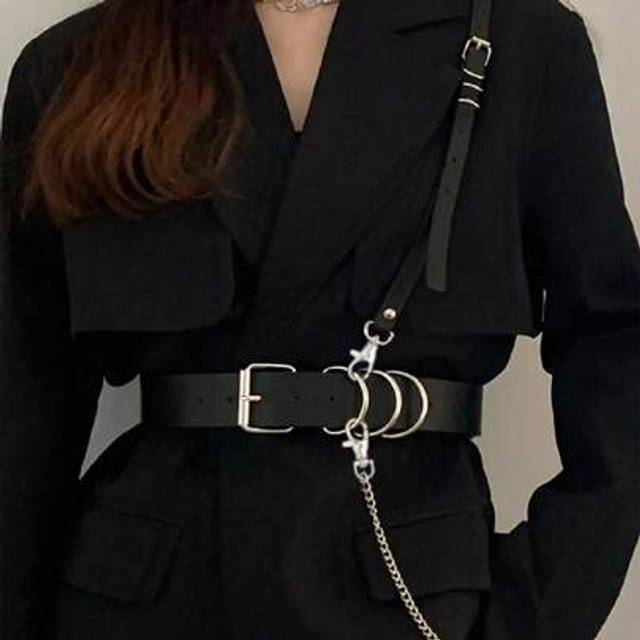 SHEIN 1pc Women&#39;s Fashion PU Leather Waist Belt, Gothic Suspender Style Accessory For Everyday Outfit
