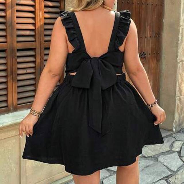 SHEIN Plus Size Women&#39;s Solid Color Tie Back Ruffle Hem Casual Dress