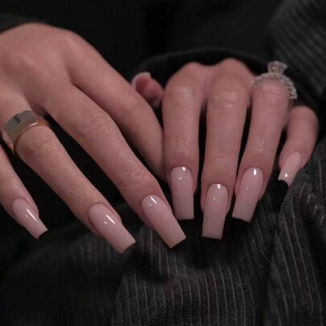 SHEIN 32Pcs/Set Long Square Press-On Nails, Solid Pink Matte French Manicure, Extra-Thick Soft Gel Nails For Girls/Women, Suitable For Commute, DIY, Christm