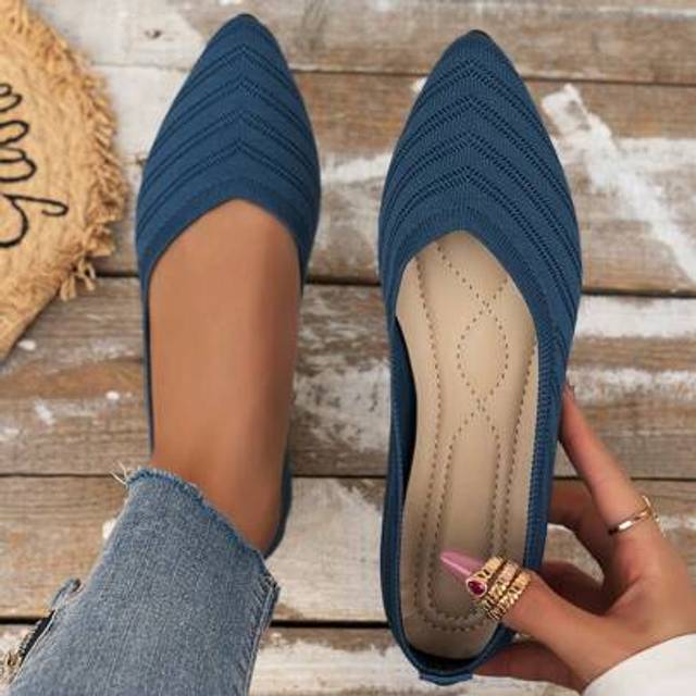 SHEIN Women&#39;s Fashion Pointed Toe Knitted Flats, Solid Color Casual Slip-On Versatile Flat Shoes