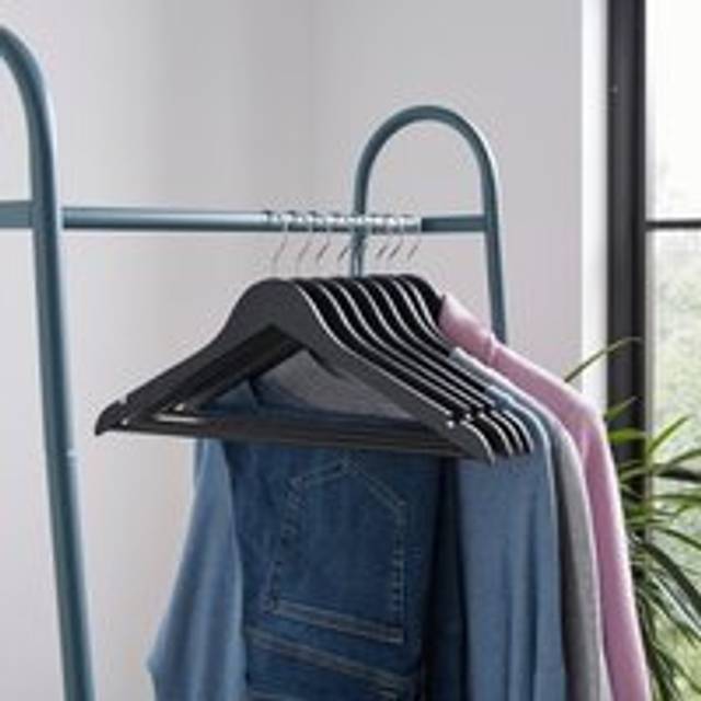 Pack of 20 Wooden Hangers - Black