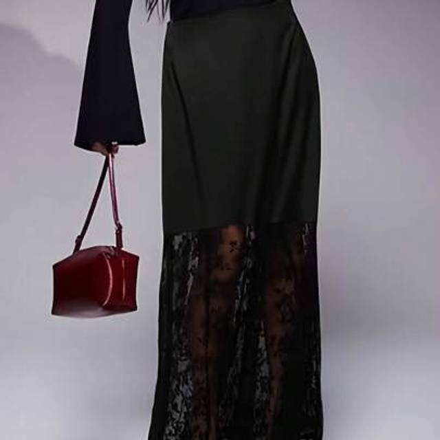 SHEIN Women&#39;s Elegant Pearl Color Rib Splicing Lace Design Elegant Solid Color Long Skirt