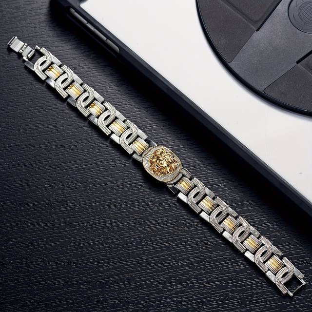 TEMU 1pc Plated Golden Bracelet - Luxury Vintage Style, Animal Motif With Crown Detail, Ideal For , Parties, And Unique Gift For Men And Women, Lion Jewelry