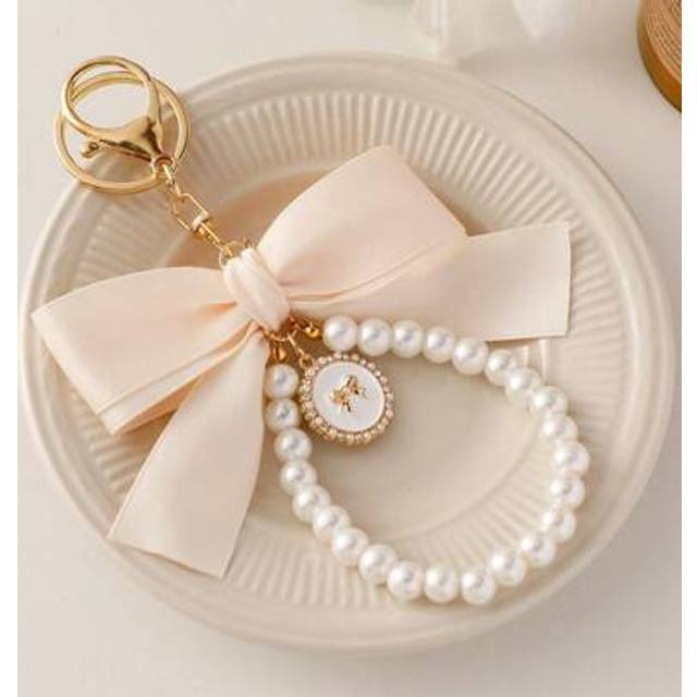 SHEIN 1pc Large Bow Pearl Keychain Pendant Creative Colorful Ribbon Fabric Knot Accessories Headphone Case Accessories The Best Gift For Girlfriends A Gift
