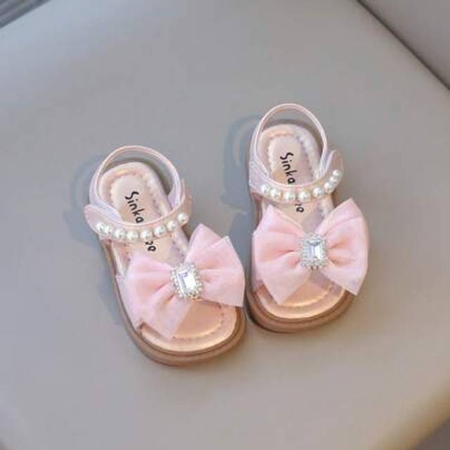 SHEIN New Baby Girls Flat Sandals With Rhinestone, Pearl & Bow Design, Soft Non-Slip Soles, Comfortable & Versatile Summer Shoes For Little Girls