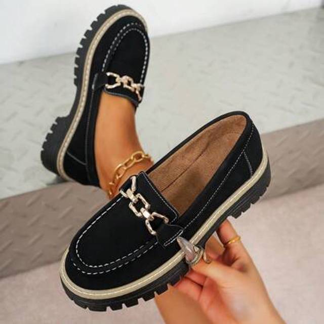 SHEIN Anti-Slip Thick Sole Metal Buckle Decor Wide Toe Round Toe Slip-On Loafers, Outdoor Travel Vacation Casual Shoes, Comfortable Lining Elegant Easy-To-W