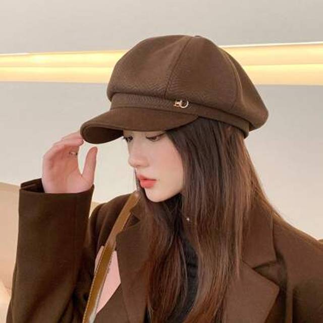 SHEIN Solid Color Beret Cap Beret Hat For Women Spring/Summer Korean Style Face-Shaping Octagonal Painter Hat