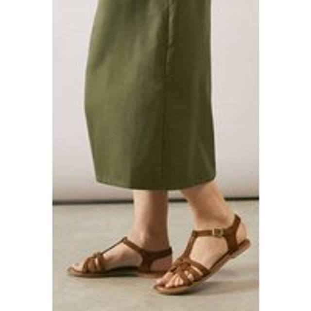 Womens Good For The Sole: Wide Fit Magali Leather Comfort Flat Sandals - Tan - 6