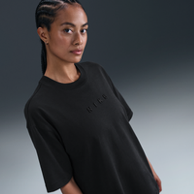 Nike Women's Oversized Short-Sleeve T-Shirt - Black - Cotton - XL (UK 20&#x2013;22)