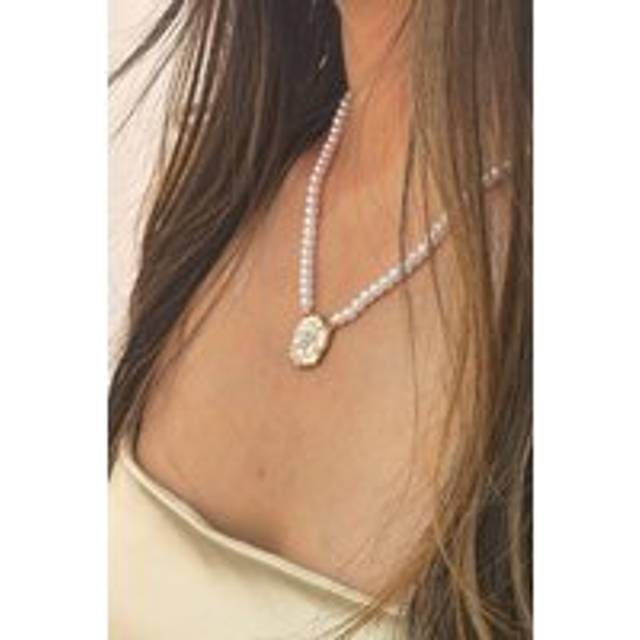 Womens French Camellia Pearl Necklace - Metallics - One Size
