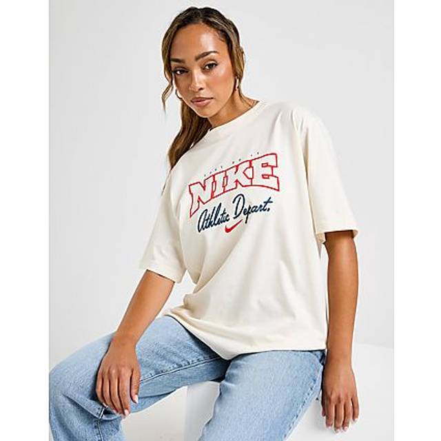 Nike Athletic Graphic T-Shirt - White - Womens - XS