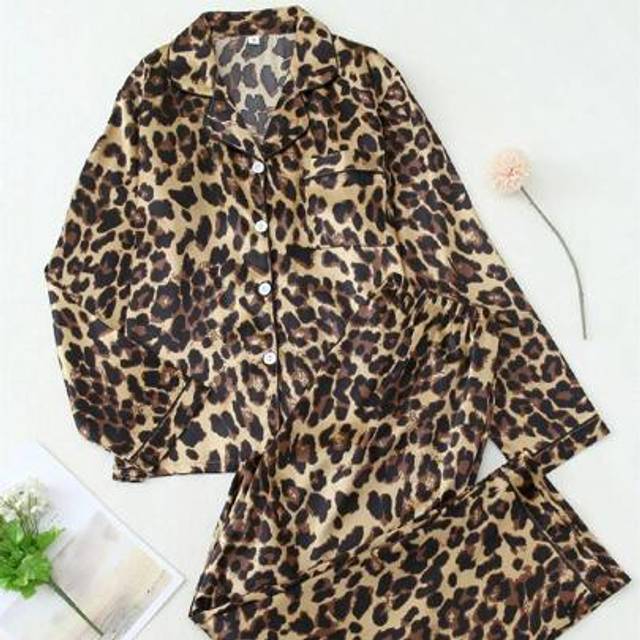 SHEIN 2pcs Set Satin Leopard Print Long Sleeve Collar Top And Pants Women Pajamas, Autumn/Winter, Two Pieces Set
