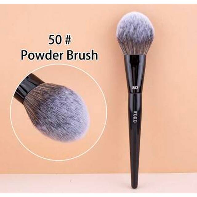SHEIN 1pc 50# Powder Brush Contour Sculpting Setting Powder Brush Heart Synthetic Hair Face Bronzer Powder Blush Setting Makeup Tools