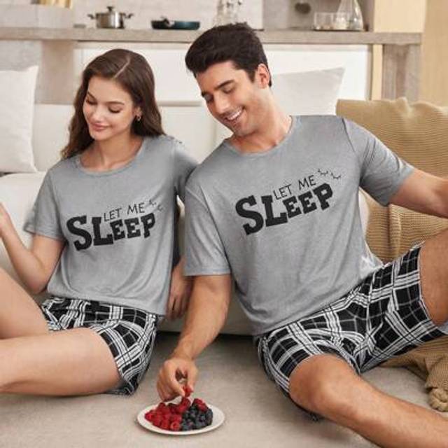 SHEIN Casual Comfortable Plaid & Letter Print Couple Matching Crew Neck Short Sleeve Loungewear Set For Men