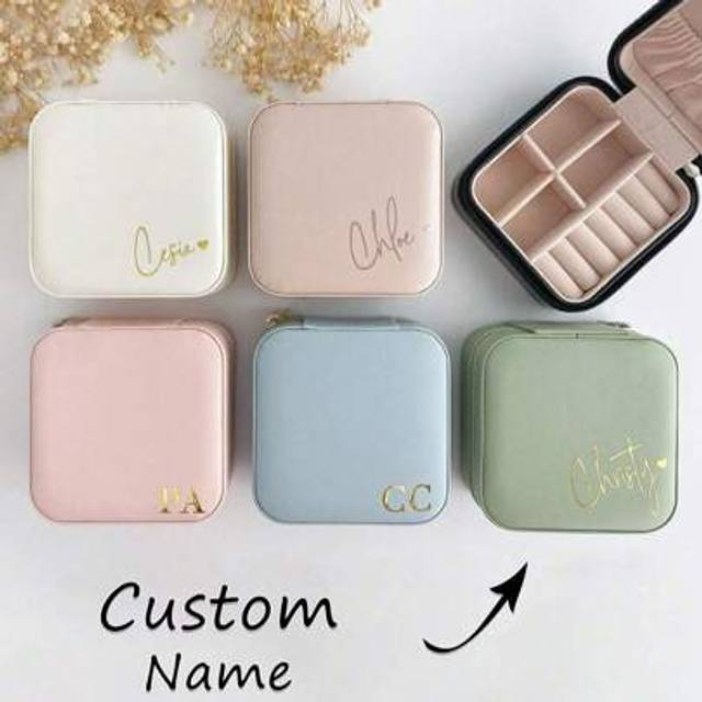 SHEIN 1 Piece Custom Birth Flowers & Name Jewelry Storage Box For Women, Fashion Personalized Leather Jewelry Storage Box, Perfect Gift For Female Mother, G