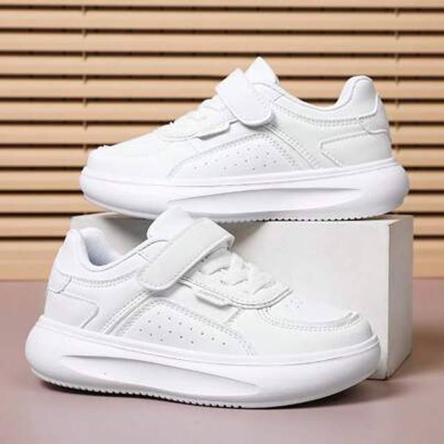 SHEIN Teenagers&#39; Plain White Sneakers For Spring And Autumn, Thick Sole Shock-Absorbing, Lightweight Mesh Fabric Upper, Breathable Soft Comfortable White Sh