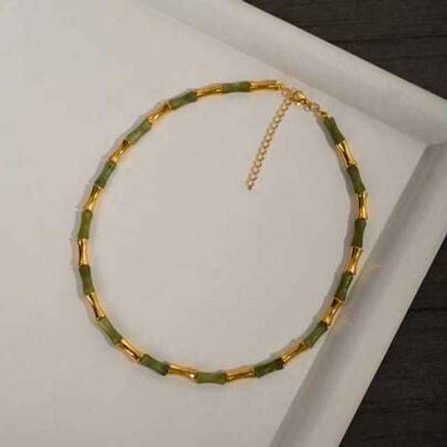SHEIN 1pc Natural Olive Green Stone Bamboo Nodes Chinese Jade & Cultured Pearl Necklace For Women, Delicate High-End Clavicle Chain Suitable For Daily Wear