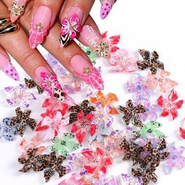 SHEIN 20/50pcs Soft Carved Ice Crystal Petal Design Nail Accessories Leopard Polka Dot Gradient Mixed Color 3D Resin Flower Nail Charms Decoration DIY For S