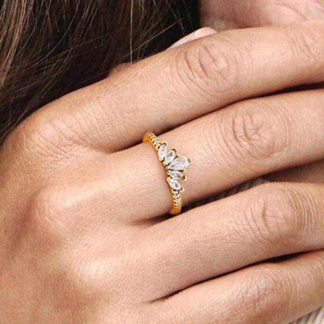 SHEIN 1Pc Real 925 Sterling Silver Luxury Five Diamonds Crown Ring For Women Eternal Promise Wedding Engagement Ring Fine Jewelry Gift For Women And Girls