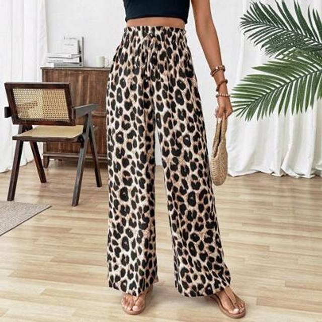 Chiquease Women&#39;s Leopard Print Wide Leg Pants