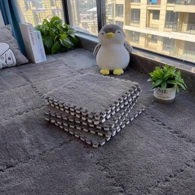 SHEIN 12pcs Thick Carpet Set, Suitable For Living Room With Interlocking Tiles, Warm Bedside Rugs, Soft & Non-Slip, Washable