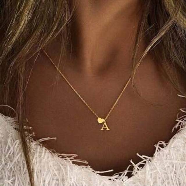 SHEIN 1pc Stainless Steel 18K Gold Plated Letter &#34;Elegance&#34; Heart Pendant Necklace, Minimalist 26 English Alphabet Necklace, Mom Gift Suitable For Date, Par