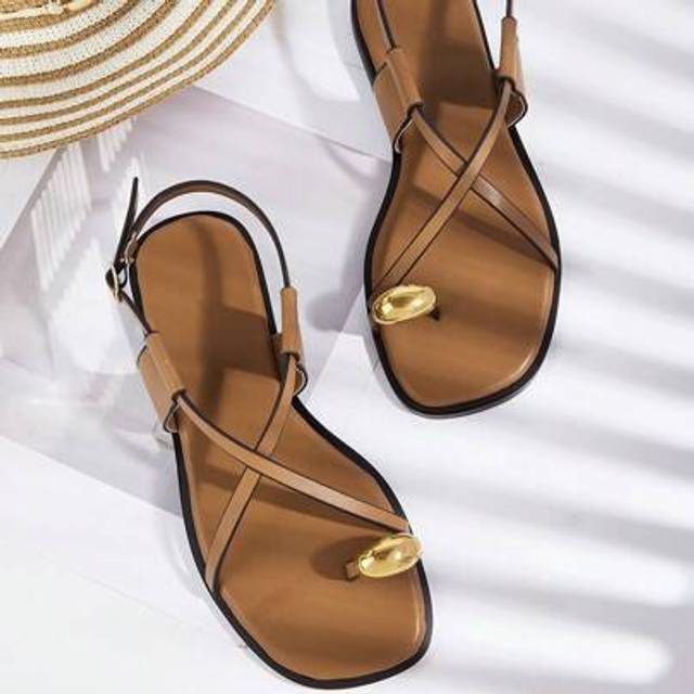 SHEIN Brown Square Toe Metal Buckle Decor Casual Flat Roman Sandals, For Commute And Everyday Wear