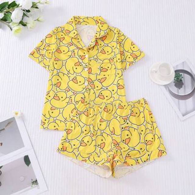 SHEIN 2pcs Set Yellow Base Cute Duck Print Women Pajamas Set, Short Sleeve Collared Button-Up Soft Top And Relaxed Elastic Shorts, Beautiful Fashionable Dai