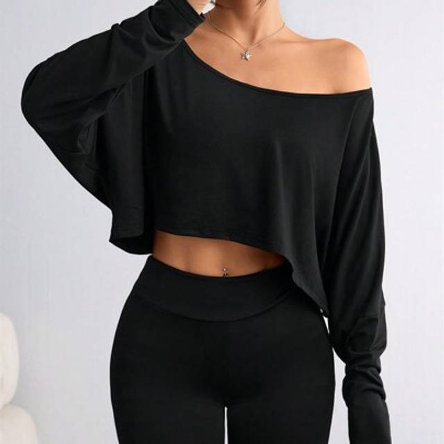 Flirla Women&#39;s Casual Solid Color Batwing Cropped T-Shirt, Spring/Autumn
