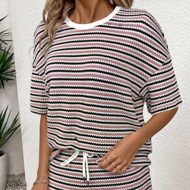 Luneh Women&#39;s Summer Stripe Round Neck Drop Shoulder T-Shirt And Shorts 2pcs Set Striped Two Piece Set Two Piece Lounge Set Summer Lounge Set Comfortable Tw