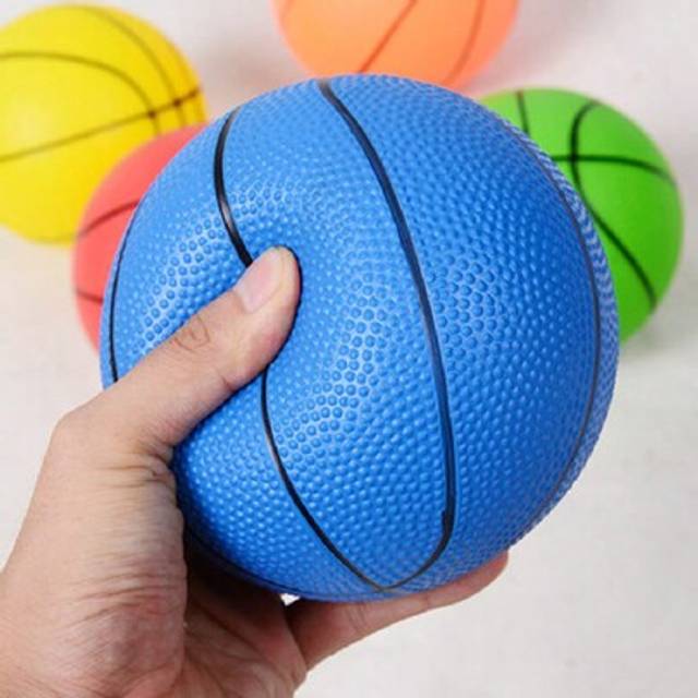 SHEIN 1 Piece 6 Inch PVC Mini Basketball For Indoor Basketball Hoops, Soft Stress Balls Fun Sports For Indoor Office Outdoor Playground Pool Beach