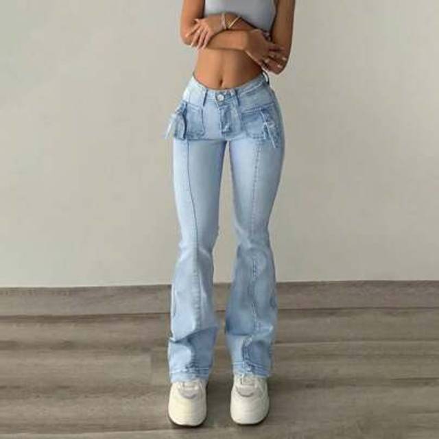 SHEIN European & American High-Waisted Denim Shorts Women, Slim Hips, Vintage Light Blue Ripped Breeches With Ribbon Decoration, Stylish, Sophisticated, Fle