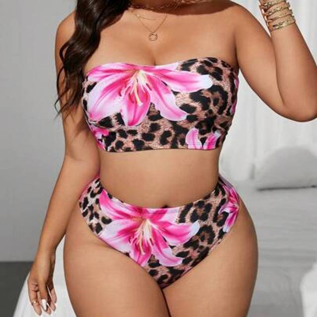 Slaydiva Plus Size Leopard Print & Tropical Floral Random Design Swimwear Set