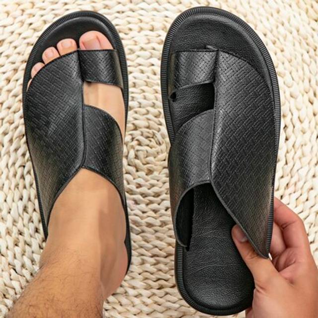 SHEIN Men Minimalist Flip Flops, Fashion Summer Flip Flops