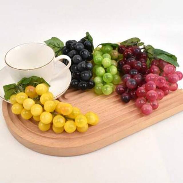 SHEIN 5 Bunches Artificial Grapes, 36 Big Grapes In Each Bunch, Realistic Faux Fruit Decor Can Be Hung Gifts Birthday Graduation