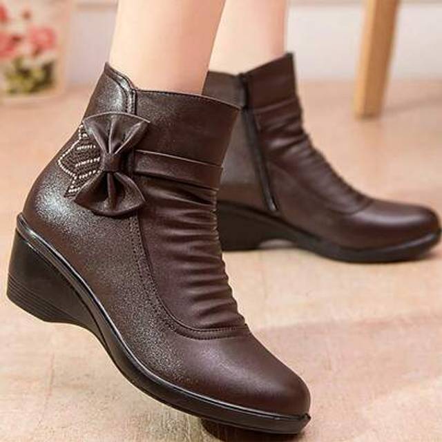 SHEIN Ankle Boots For Women Plus Size Bowknot Faux Leather Wedge Heels Waterproof Soft Warm Plush Casual Short Boots Winter Non-Slip Zipper Comfy Ladies Boo