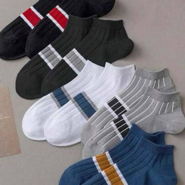 SHEIN 5 Pairs Of Comfortable And Breathable Men&#39;s Socks, For Gym