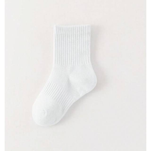 SHEIN 5 Pairs/Sets Of Children&#39;s Solid Color Simple Black, White, Gray Baby Tall Socks Combination