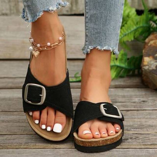 SHEIN Women&#39;s Flat Buckle Slide Sandals, Beach Slippers, Versatile Platform Slip-On Slippers