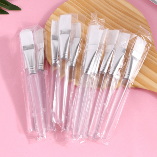 SHEIN 50pcs Mask Brush Mask Applicator Soft Facial Sapping Brush With Clear Plastic Handle Suitable For Skin Care, Body Butter Applicator Tool