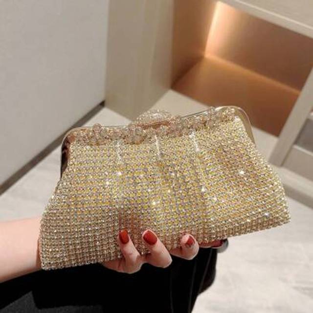 SHEIN 1pc Women&#39;s Luxury Diamond Encrusted Bridal Clutch, Glamorous Sparkling Crystal Party Handbag, Elegant Formal Dress Accessory Suitable For Wedding, Fo