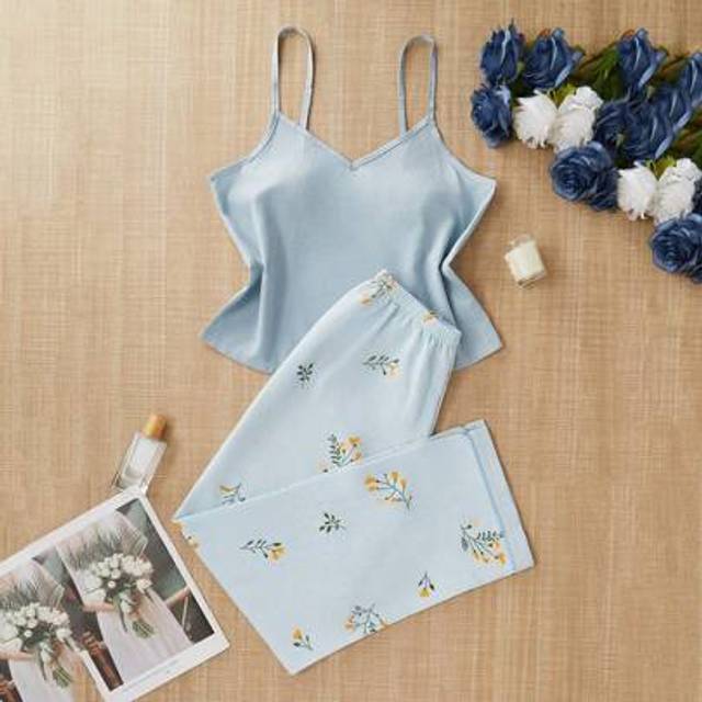 SHEIN Women&#39;s Summer Solid Color Camisole Top & Botanical Print Pants Pajama Set Loungewear ,Vacation