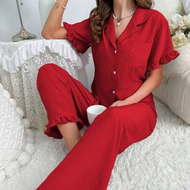 SHEIN Women Fashionable And Elegant Solid Ruffle Trim Top & Pants Pajama Set Lounge Set