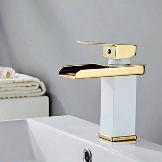 SHEIN 1pc Wide Mouth Stainless Steel Mirror Surface Basin Faucet With Accessories, Square Elbow Hot And Cold Water Mixer Tap With Waterfall Spout