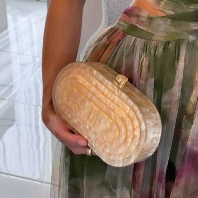 SHEIN 3D Acrylic Clutch Bag, New Design Molding Fashion Evening Party Handbag With Chain Strap, Shoulder/Crossbody Bag For Women, Marble/Amber Texture Box P