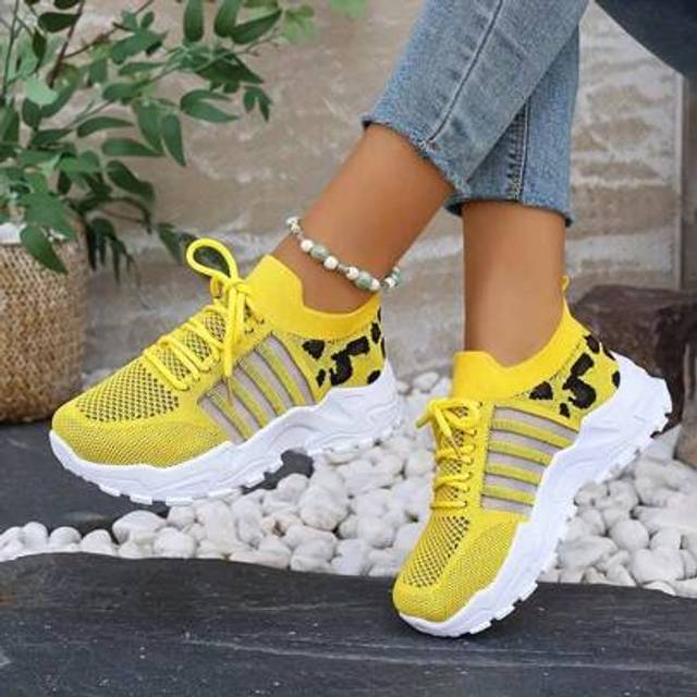 SHEIN 2025 New Style Women&#39;s Breathable Knit Sports Shoes - Lightweight, Comfortable Low-Top Running Shoes Suitable For All Seasons With Soft Soles