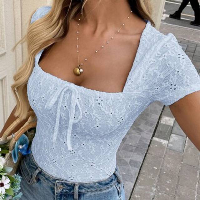 SHEIN Plain Texture Jacquard Square Neck Short Sleeve Mini Tee With Bow Detail For Women, Casual Spring/Summer Wear Lace Top