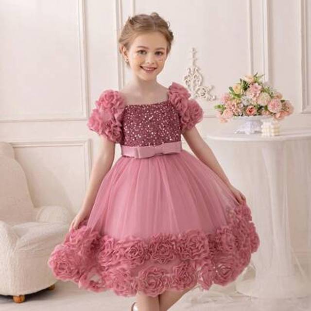 SHEIN Young Girl New Summer Style Party Princess Dress With Shoulder Sleeves & Flower Decor