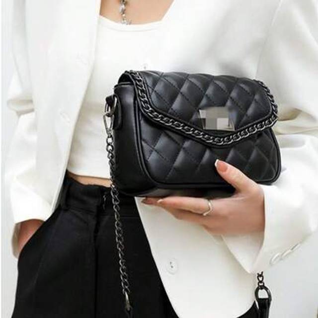 SHEIN Quilted Crossbody Bag For Women, Women&#39;s Chain Crossbody Bag, Designer Purses